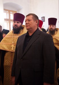 Сретенский монастырь г. Москвы передал Свято-Никольской обители Саратовской митрополии частицу мощей святителя Николая Чудотворца