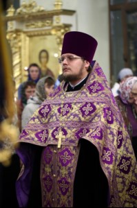 Всенощное бдение на Архиерейском подворье – храме во имя преподобного Серафима Саровского г.Саратова