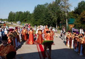 Завершился крестный ход Саратов – Вавилов Дол