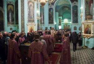 Всенощное бдение в храме в честь Сошествия Святого Духа г.Саратова