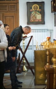 Божественная литургия в храме во имя святого равноапостольного великого князя Владимира г. Саратова