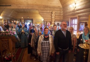 Божественная литургия в храме в честь Рождества Пресвятой Богородицы г.Саратова