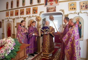 Божественная литургия на Подворье Свято-Никольского мужского монастыря г.Саратова с.Елшанка Воскресенского района