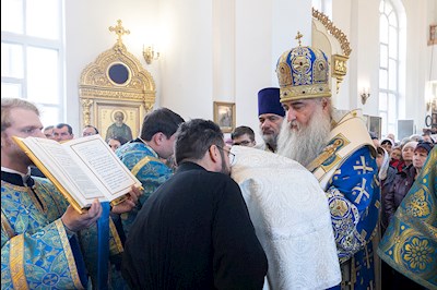 Божественная литургия в храме в честь Казанской иконы Божией Матери г. Саратова