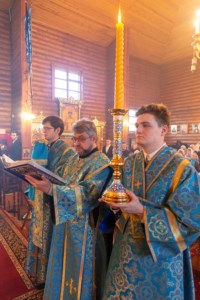 Божественная литургия в храме в честь Сретения Господня г.Саратова