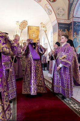 Божественная литургия в Свято-Никольском мужском монастыре г. Саратова
