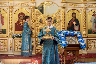 Всенощное бдение в храме в честь Казанской иконы Божией Матери р.п. Татищево