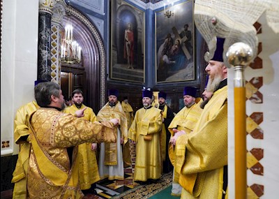 Митрополит Игнатий принял участие в Божественной литургии в день 14-й годовщины интронизации Патриарха Кирилла