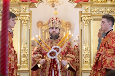 Митрополит Игнатий совершил Божественную литургию в храме святого апостола и евангелиста Иоанна Богослова г. Саратова