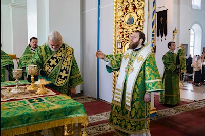 Митрополит Игнатий совершил Божественную литургию в Свято-Сергиевском женском монастыре с. Алексеевка