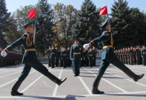 Священник поздравил курсантов с принятием военной присяги