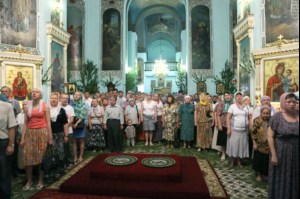 Божественная литургия в храме Сошествия Святого Духа г. Саратова