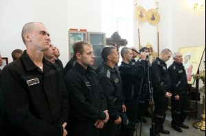 Божественная литургия в храме блаженной Ксении Петербургской г. Саратова на территории ИТК УШ-382/33
