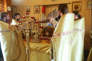 Божественная литургия в храме в честь Сретения Господня г. Саратова