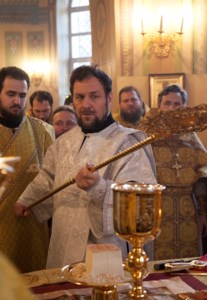Божественная литургия в Свято-Троицком кафедральном соборе г. Покровска