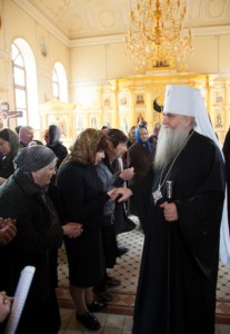 Царские часы на Архиерейском подворье — храме во имя святого апостола и евангелиста Иоанна Богослова при Саратовской православной духовной семинарии