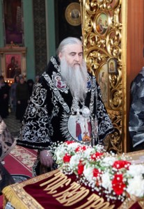 Вечерня с выносом Плащаницы Спасителя в храме в честь Сошествия Святого Духа города Саратова