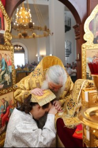Божественная литургия в храме в честь Нерукотворного Образа Спасителя г. Саратова