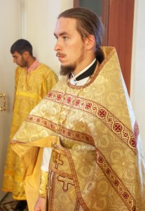 Божественная литургия в храме во имя святых первоверховных апостолов Петра и Павла г. Аткарска