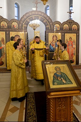 Божественная литургия в храме во имя первоверховных апостолов Петра и Павла г. Саратова