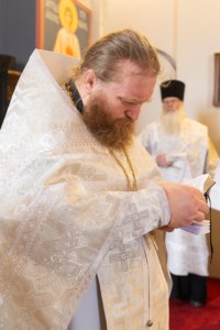 Божественная литургия в Свято-Никольском мужском монастыре г. Саратова