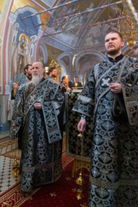 Пассия в Свято-Троицком кафедральном соборе г. Саратова