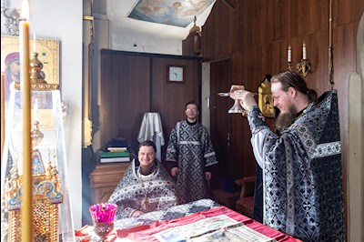 Литургия Преждеосвященных Даров в храме в честь Покрова Пресвятой Богородицы г. Покровска (Энгельса)
