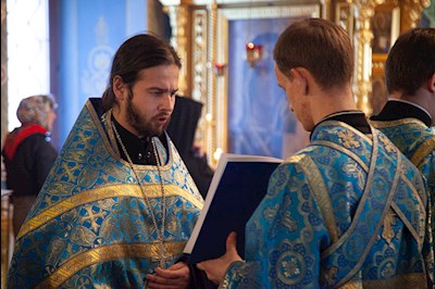 Утреня с чтением акафиста в Свято-Троицком кафедральном соборе г. Саратова