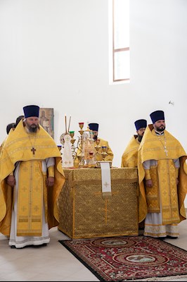 Божественная литургия в храме святителя Тихона, Епископа Воронежского, Задонского чудотворца г. Саратова
