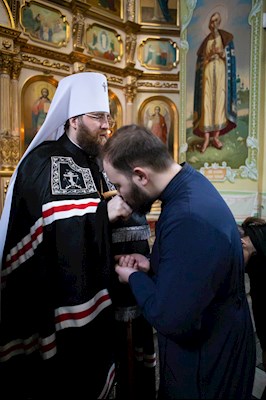 Митрополит Игнатий совершил вечернее богослужение с чином прощения в Покровском соборе г. Саратова