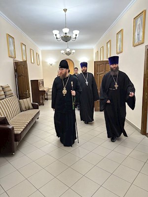 Митрополит Игнатий посетил кафедральный собор в Вольске