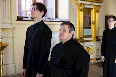 Митрополит Игнатий совершил Литургию Преждеосвященных Даров в храме святого апостола и евангелиста Иоанна Богослова при СПДС