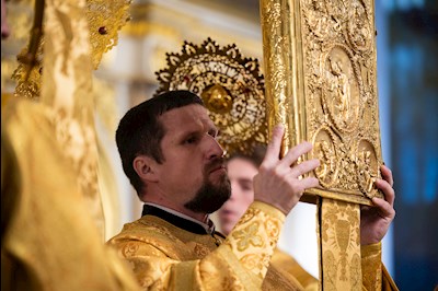 Митрополит Игнатий совершил всенощное бдение в Свято-Духовском соборе г. Саратова
