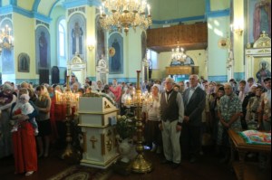 Божественная литургия в храме в честь Казанской иконы Божией Матери г. Петровска