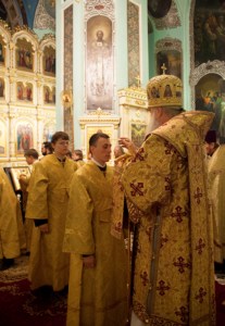 Всенощное бдение в храме в честь Сошествия Святого Духа города Саратова