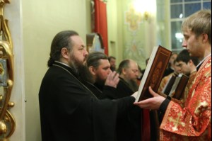 В Саратов принесена чудотворная Феодоровская икона Божией Матери