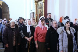 Божественная литургия в храме во имя святого великомученика Георгия Победоносца города Саратова