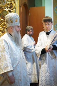 В праздник Крещения Господня Митрополит Лонгин совершил Божественную литургию и Чин Великого освящения воды