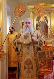Божественная литургия на Архиерейском подворье — храме во имя святого апостола и евангелиста Иоанна Богослова при Саратовской православной духовной семинарии