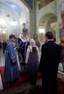 Всенощное бдение в храме в честь Покрова Пресвятой Богородицы г.Саратова