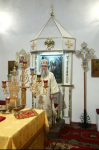 Божественная литургия в храме в честь Покрова Пресвятой Богородицы р.п. Новые Бурасы