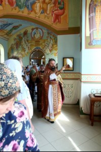 Митрополит Лонгин совершил Великое освящение Вознесенского храма Вознесенско-Пантелеимоновской церкви с. Усть-Курдюм