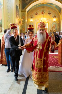 Таинство Венчания в Покровском храме г. Саратова
