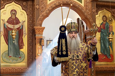 Божественная литургия в храме в честь святого равноапостольного великого князя Владимира г. Саратова