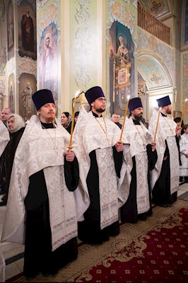 Митрополит Игнатий совершил всенощное бдение в Покровском соборе г. Саратова