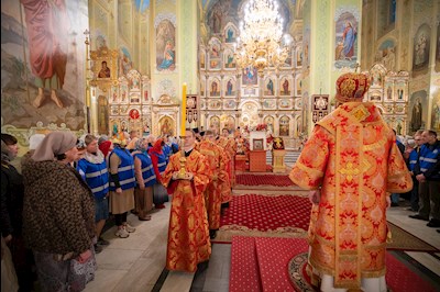 В Саратове встретили мощи святого великомученика Георгия Победоносца