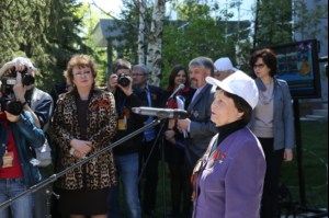 Митрополит Лонгин принял участие в торжественных мероприятиях в парке Победы на Соколовой горе