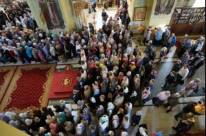 Встреча святых мощей святого равноапостольного князя Владимира и Всенощное бдение в храме в честь Покрова Пресвятой Богородицы г.Саратова