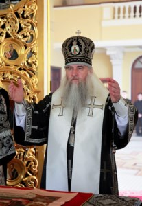 Литургия Преждеосвященных Даров на Архиерейском подворье — храме во имя святого апостола и евангелиста Иоанна Богослова при Саратовской православной духовной семинарии