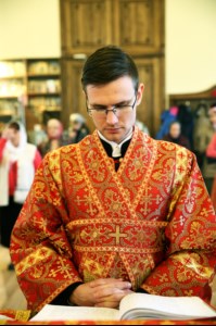 Всенощное бдение на Архиерейском подворье — храме во имя преподобного Серафима Саровского г.Саратова
